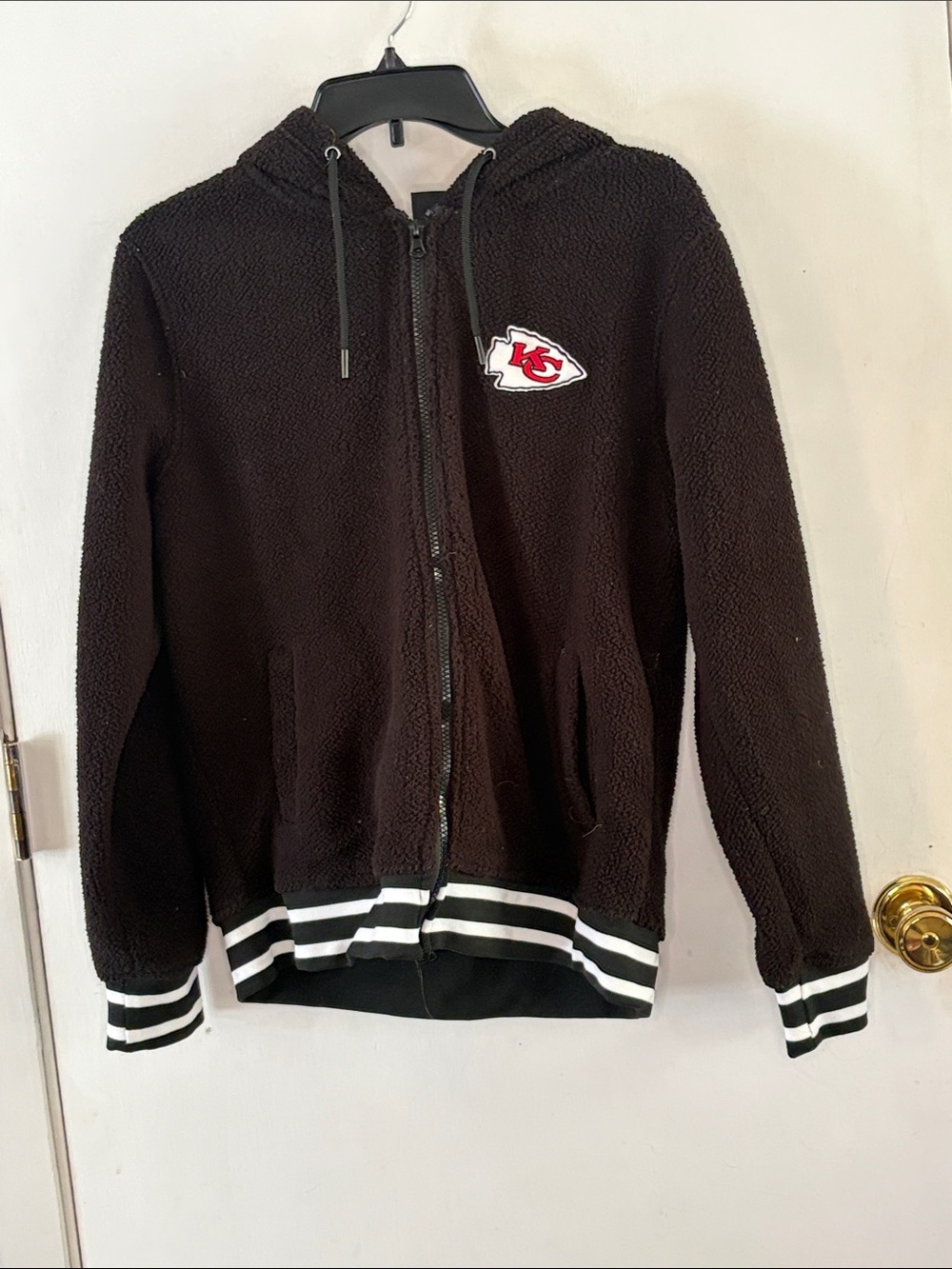 NFL Kansas City Chiefs black fleece zip front hooded jacket Size Medium